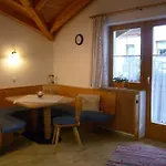 Haus Bergzauber ניוסטיפט אים סטובאיטל